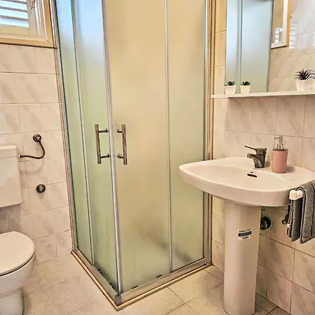 Antun-2 By Interhome