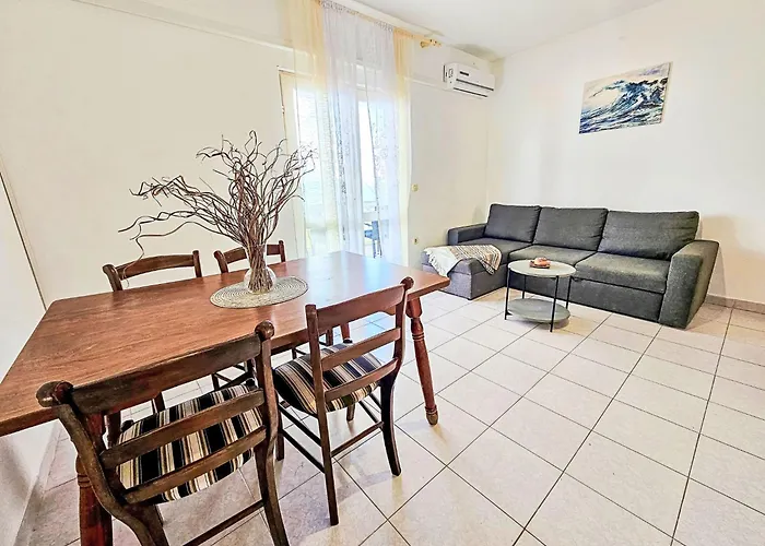 Antun-2 By Interhome *